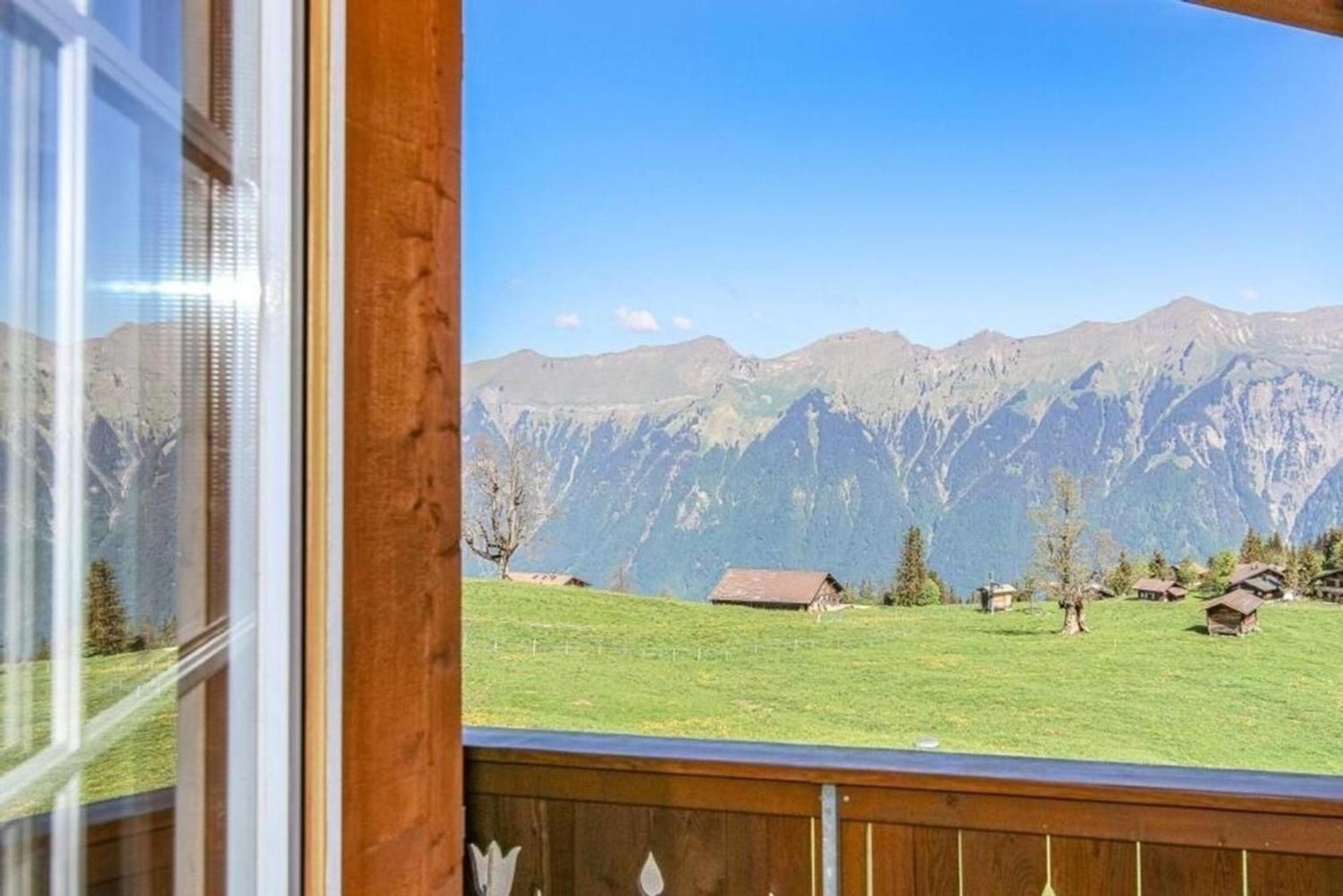 Gemuetliche Ferienwohnung Auf Der Axalp Exterior photo